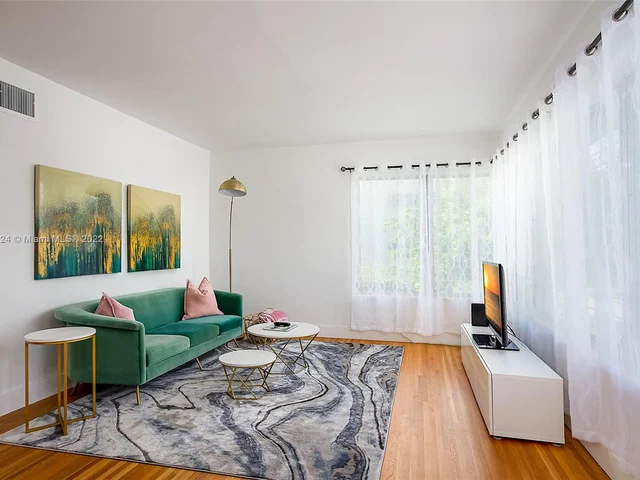 10081 W Bay Harbor Dr # 4, Bay Harbor Islands FL 33154