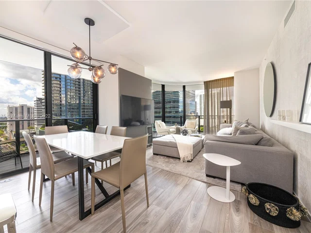 801 S Miami Ave # 1209, Miami FL 33130