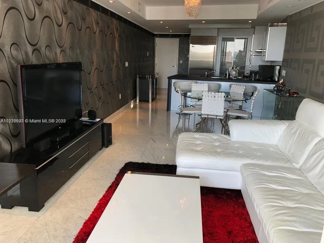 18201 Collins Ave # 1807, Sunny Isles Beach FL 33160
