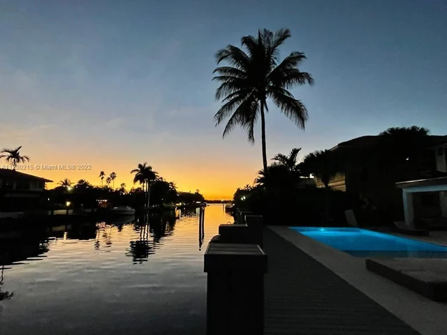 3322 NE 166th St, North Miami Beach FL 33160