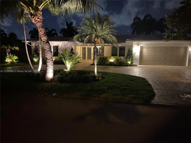 661 SE 6th Ave, Pompano Beach FL 33060