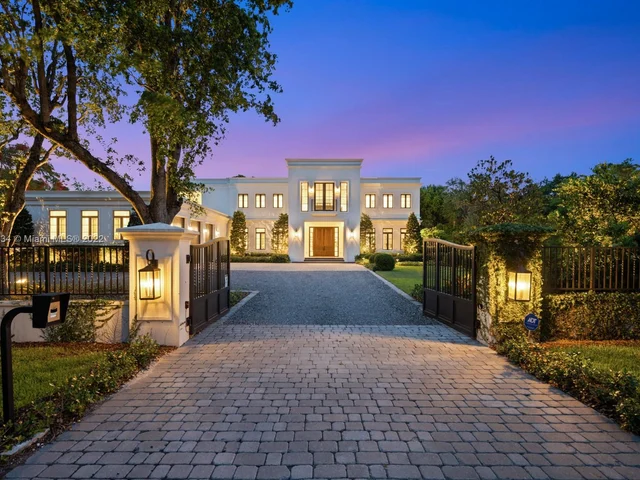 5255 Snapper Creek Rd, Coral Gables FL 33156