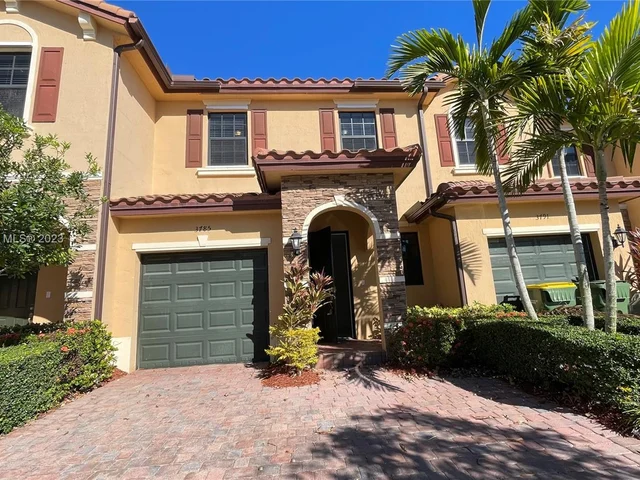 3785 SE 3rd Ct # 3785, Homestead FL 33033
