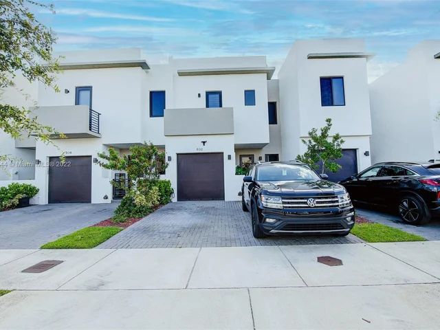 502 SW 91st Ct # 502, Miami FL 33174