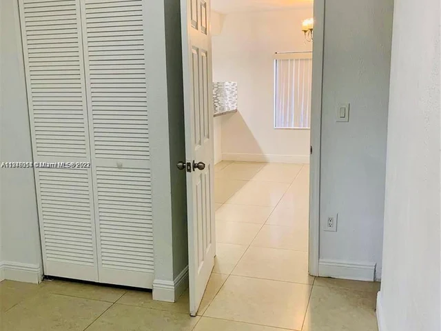 1418 NW 35th St, Miami FL 33142