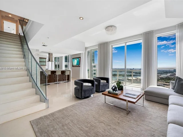 253 NE 2nd St # 4907, Miami FL 33132