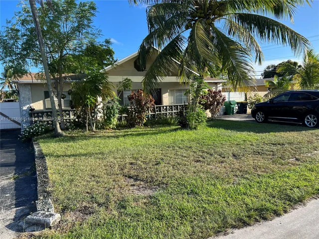 4326 SW 50th St, Dania Beach FL 33314