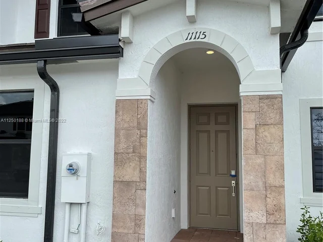11115 W 32nd Ln, Hialeah FL 33018