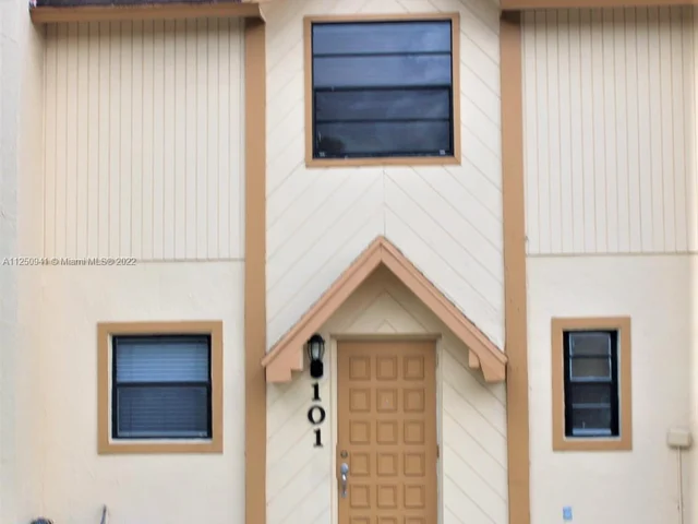 3900 SW 52nd Ave # 101, Pembroke Park FL 33023