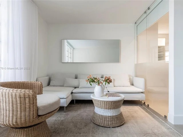 1000 West Ave # 922, Miami Beach FL 33139