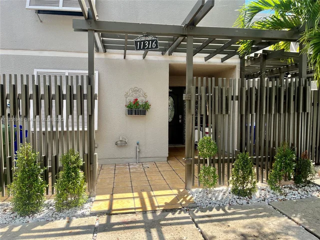 11316 NW 14th Ct # 11316, Pembroke Pines FL 33026