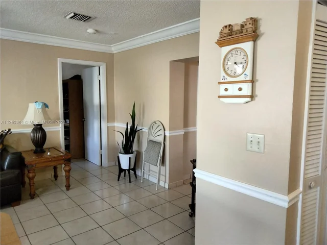 421 SW 61st Ave, Miami FL 33144