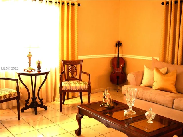 421 SW 61st Ave, Miami FL 33144