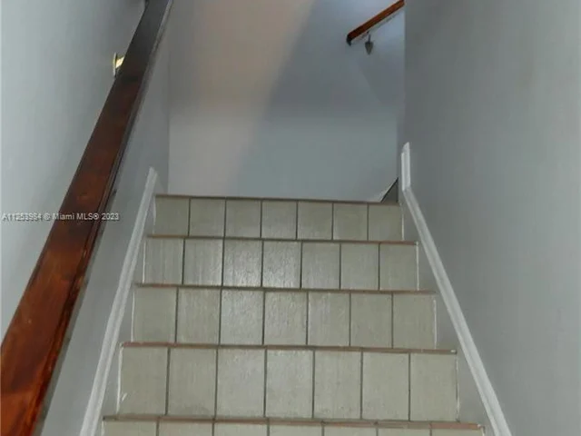 421 SW 61st Ave, Miami FL 33144