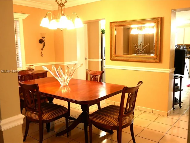 421 SW 61st Ave, Miami FL 33144