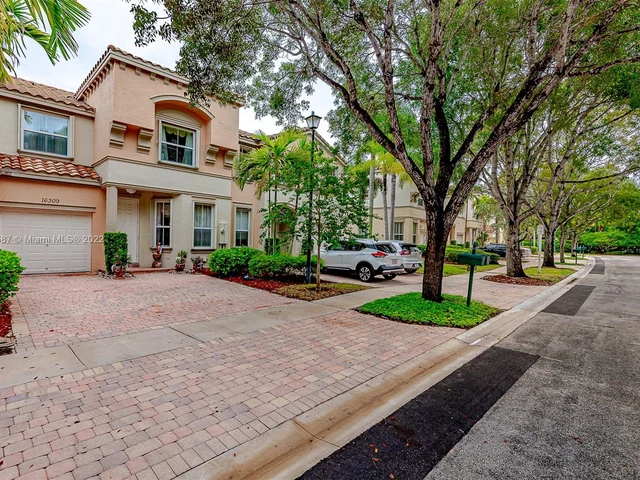 16309 SW 48th St, Miramar FL 33027