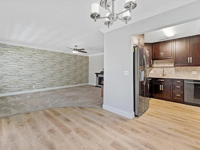 301 Farnham M # 301, Deerfield Beach FL 33442