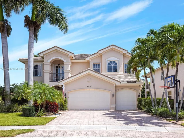 8530 Skybar Lake Cv, Boynton Beach FL 33473