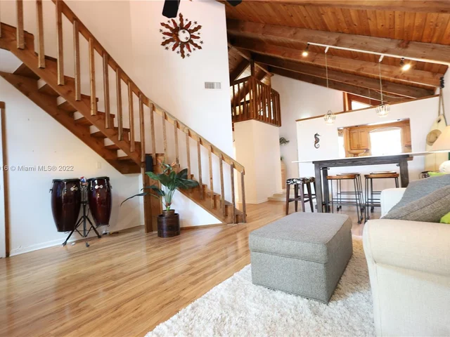 6171 NW 33rd Way, Fort Lauderdale FL 33309