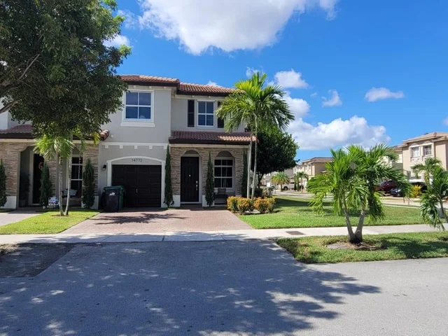 14772 SW 23rd St # 14772, Miami FL 33185