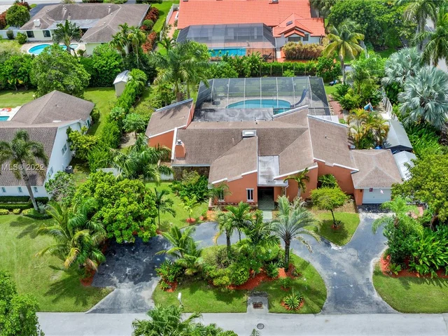 10120 SW 141st St, Miami FL 33176