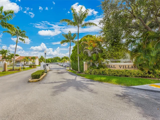 13896 SW 153rd Ter, Miami FL 33177