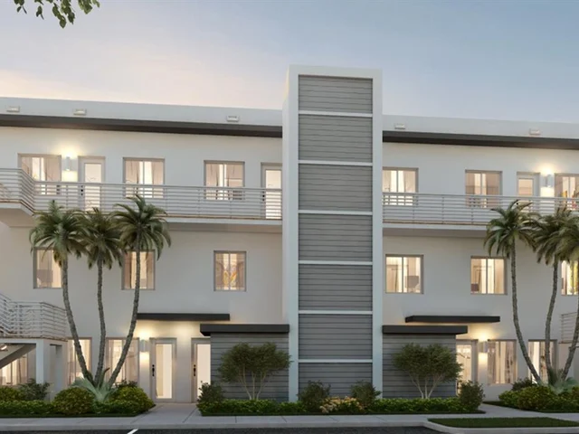 10300 NW 66 St # 110, Doral FL 33178