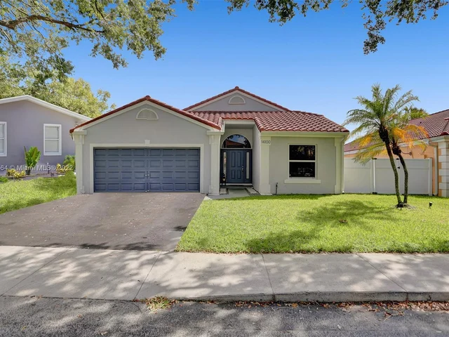 14100 Richwood Pl, Davie FL 33325