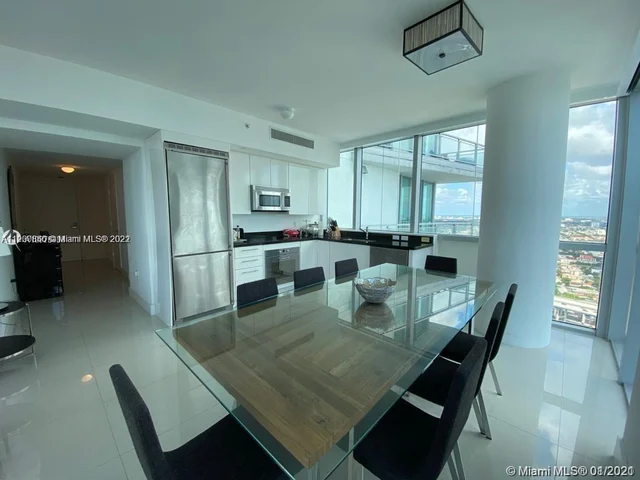 92 SW 3rd St # 4610, Miami FL 33130