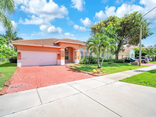 13137 SW 21st St, Miramar FL 33027