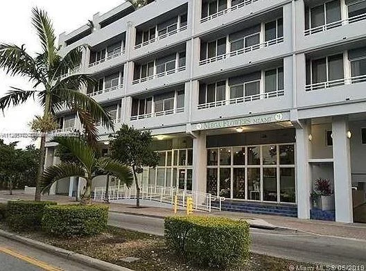 3250 Grand Ave # 502, Miami FL 33133