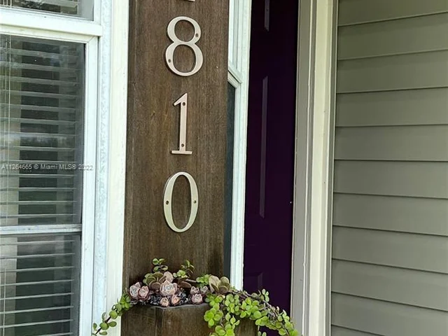 14810 SW 153rd Ter, Miami FL 33187