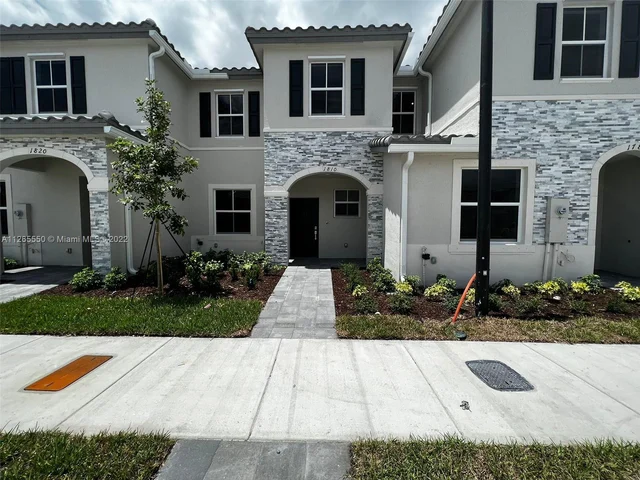 1810 SE 26th Ter # 0, Homestead FL 33035