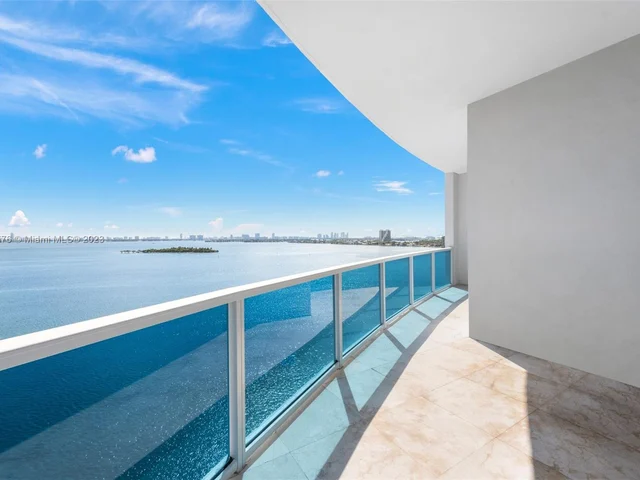 725 NE 22nd St # 12F, Miami FL 33137