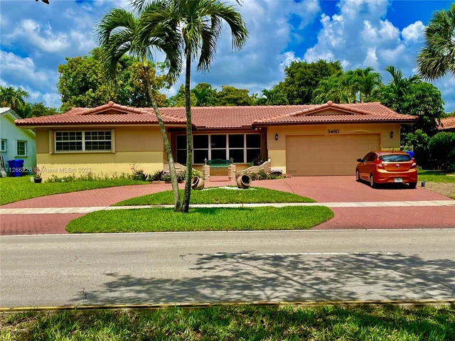 3460 N 46th Ave, Hollywood FL 33021