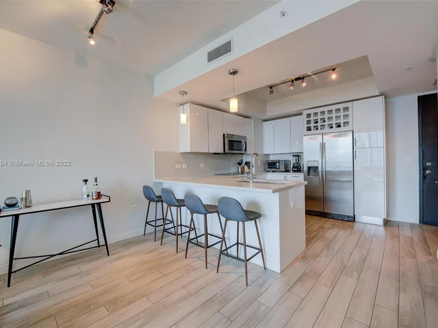 999 SW 1st Ave # 2010, Miami FL 33130