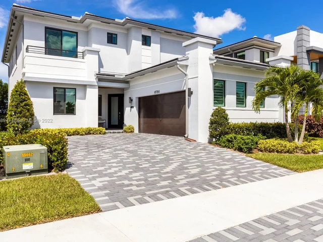 10795 Oceano Way, Parkland FL 33076