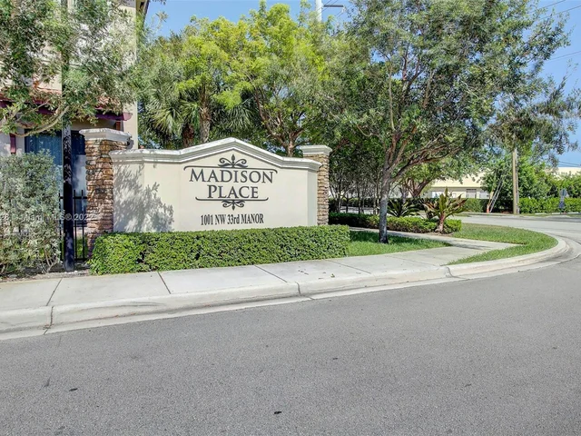 3390 NW 11th Ave # 3390, Pompano Beach FL 33064