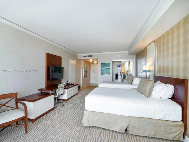 18001 Collins Ave # 1418, Sunny Isles Beach FL 33160