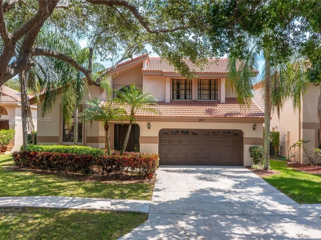 1460 NW 105th Ave, Plantation FL 33322