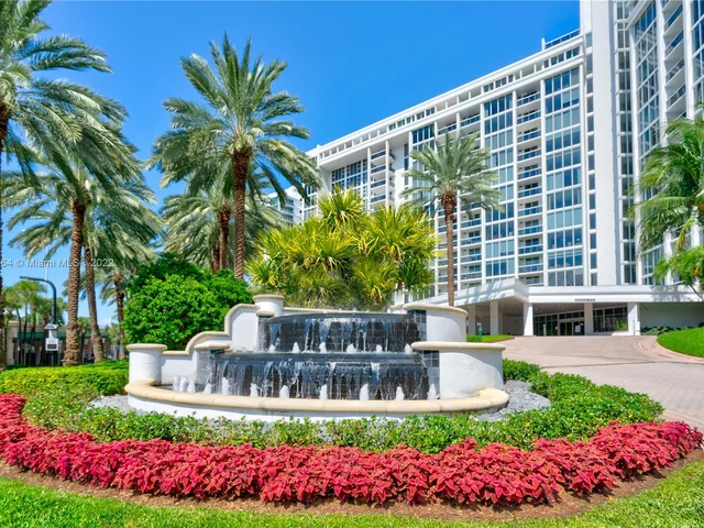 10275 COLLINS AV # 611, Bal Harbour FL 33154