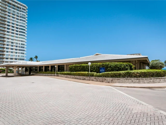 1985 S Ocean Dr, Hallandale Beach FL 33009