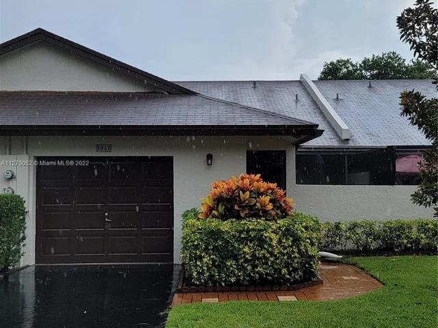 9048 NW 60th St # 0, Tamarac FL 33321