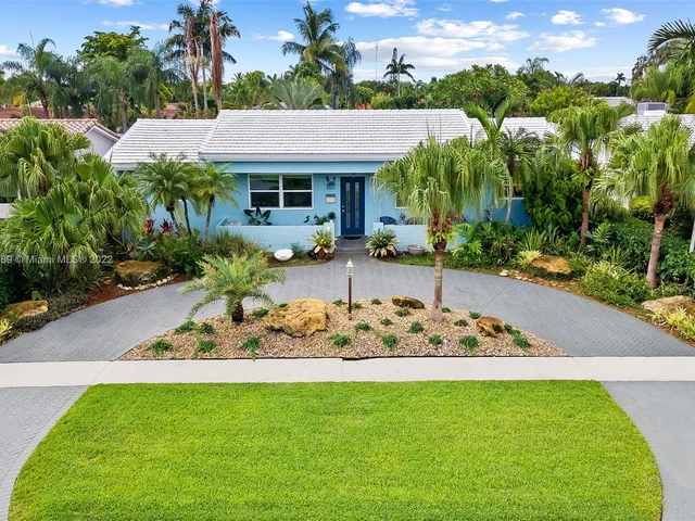 4806 Garfield St, Hollywood FL 33021