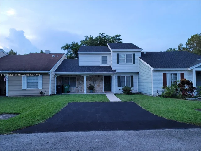 14526 SW 142nd Ct Cir # 0, Miami FL 33186