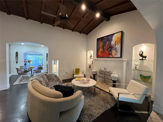 8012 NE 7th Ave, Miami FL 33138