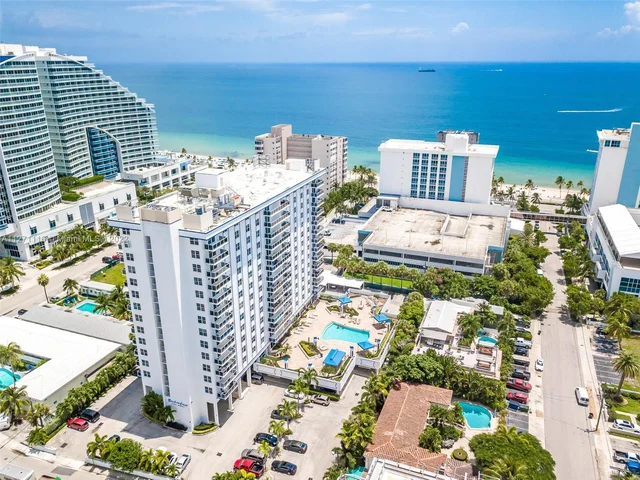 336 N Birch Rd # 12B, Fort Lauderdale FL 33304