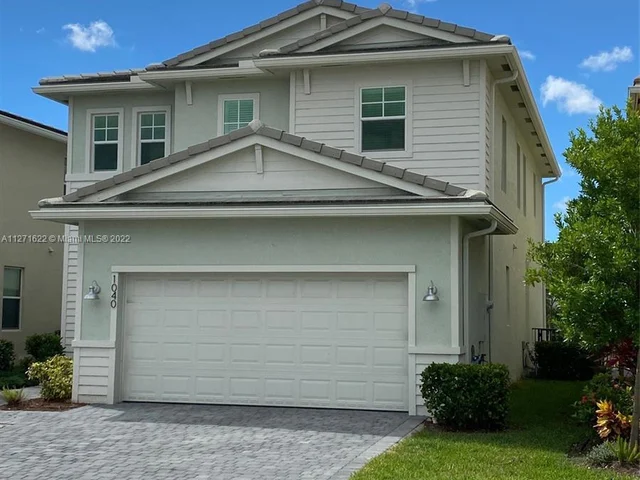 1040 Veleiros Blvd, Deerfield Beach FL 33064