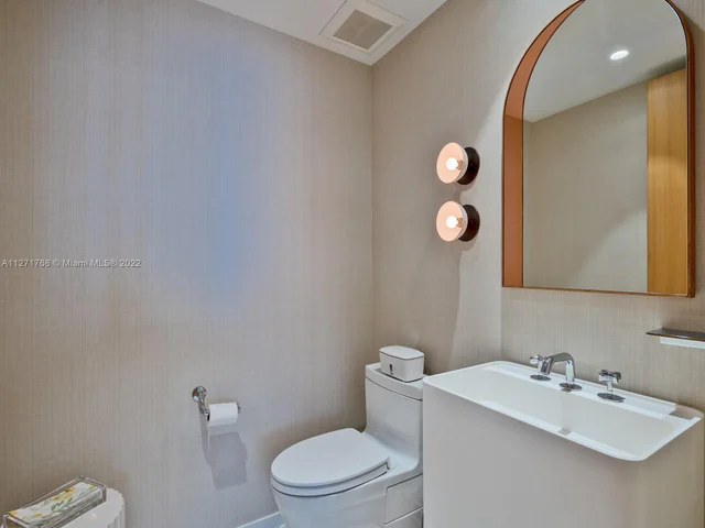 781 Crandon Blvd # 1201, Key Biscayne FL 33149