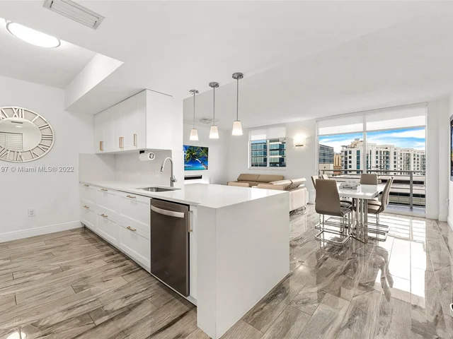 18800 NE 29th Ave # 1006, Aventura FL 33180